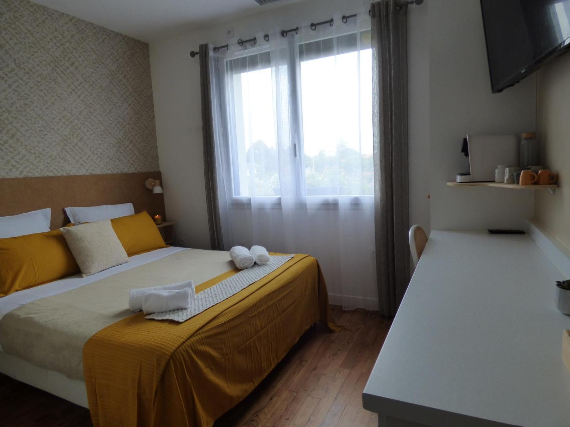 "Les Logis D'Argent" Chambre D'Hote Avec Wc, Sdb, Tv, Wifi, Option Petit Dejeuner , Parking Mimizan Esterno foto